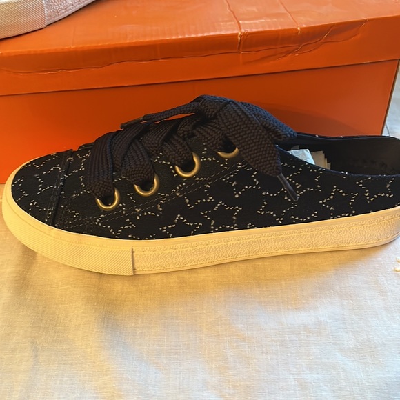 Rocket Dog Athena Star sneaker. 7 1/2 - Picture 2 of 4